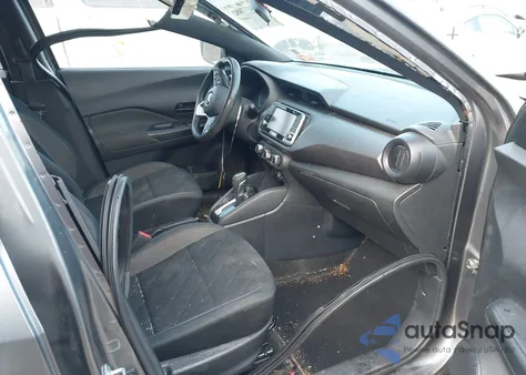 2020 Nissan Kicks S Xtronic Cvt z USA, uszkodzony, nr VIN 3N1CP5BV8LL512520